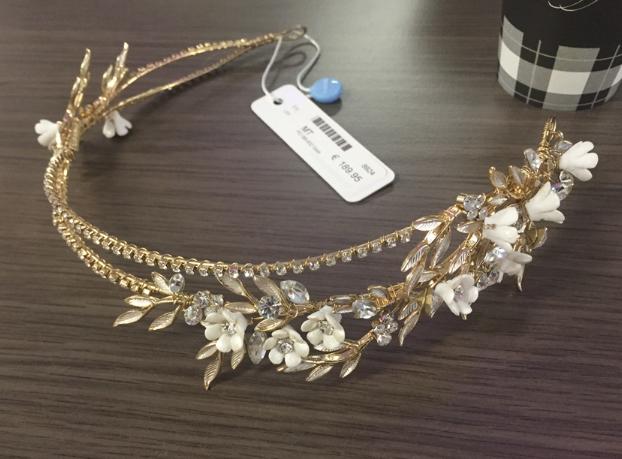 Gouden haarband met bloemen en kristallen - Nieuw, Ophalen of Verzenden, Nieuw, Goud, Overige materialen
