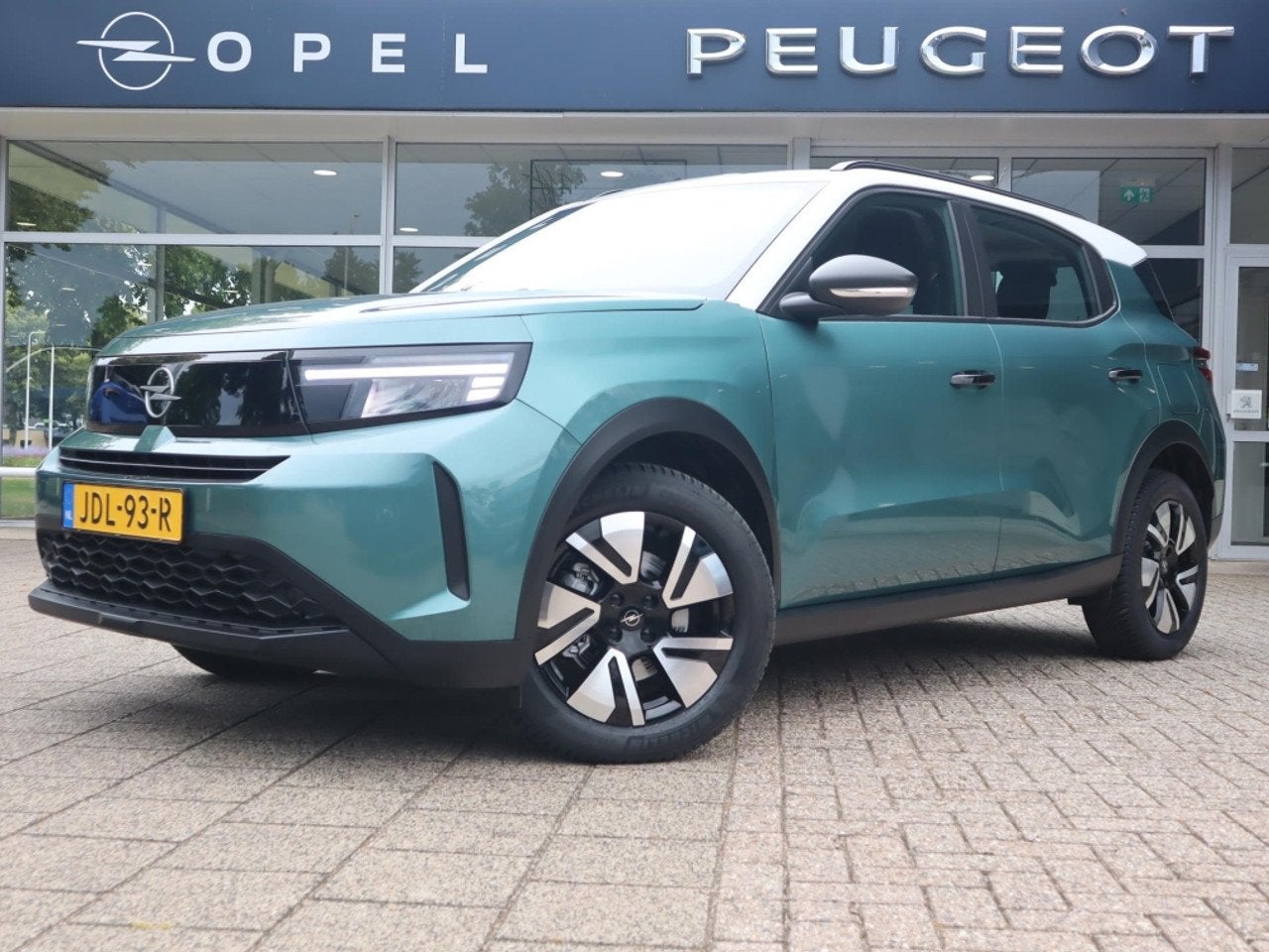 Opel Frontera Edition 1.2 Turbo Hybrid 145pk eDCT automaat,, Automaat, 145 pk, Lichtsensor, Gebruikt