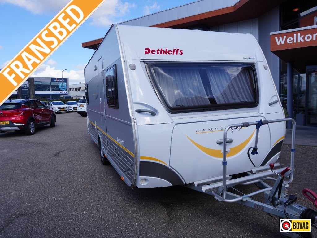 Dethleffs Camper Lifestyle 510 DB MET MOVER, Caravans en Kamperen, Caravans, Overige typen, Dethleffs, 5 tot 6 meter, Tot en met 4