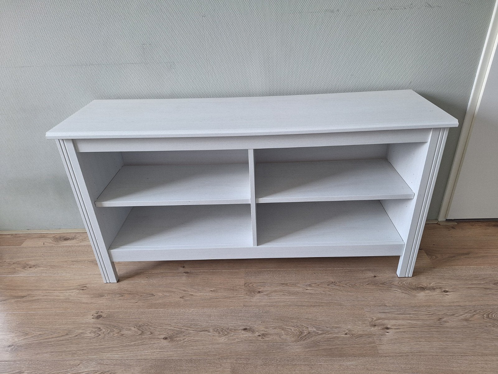 IKEA BRUSALI TV-meubel wit - 120x36x62 cm, Huis en Inrichting, Ophalen, Gebruikt, 100 tot 150 cm, Minder dan 100 cm