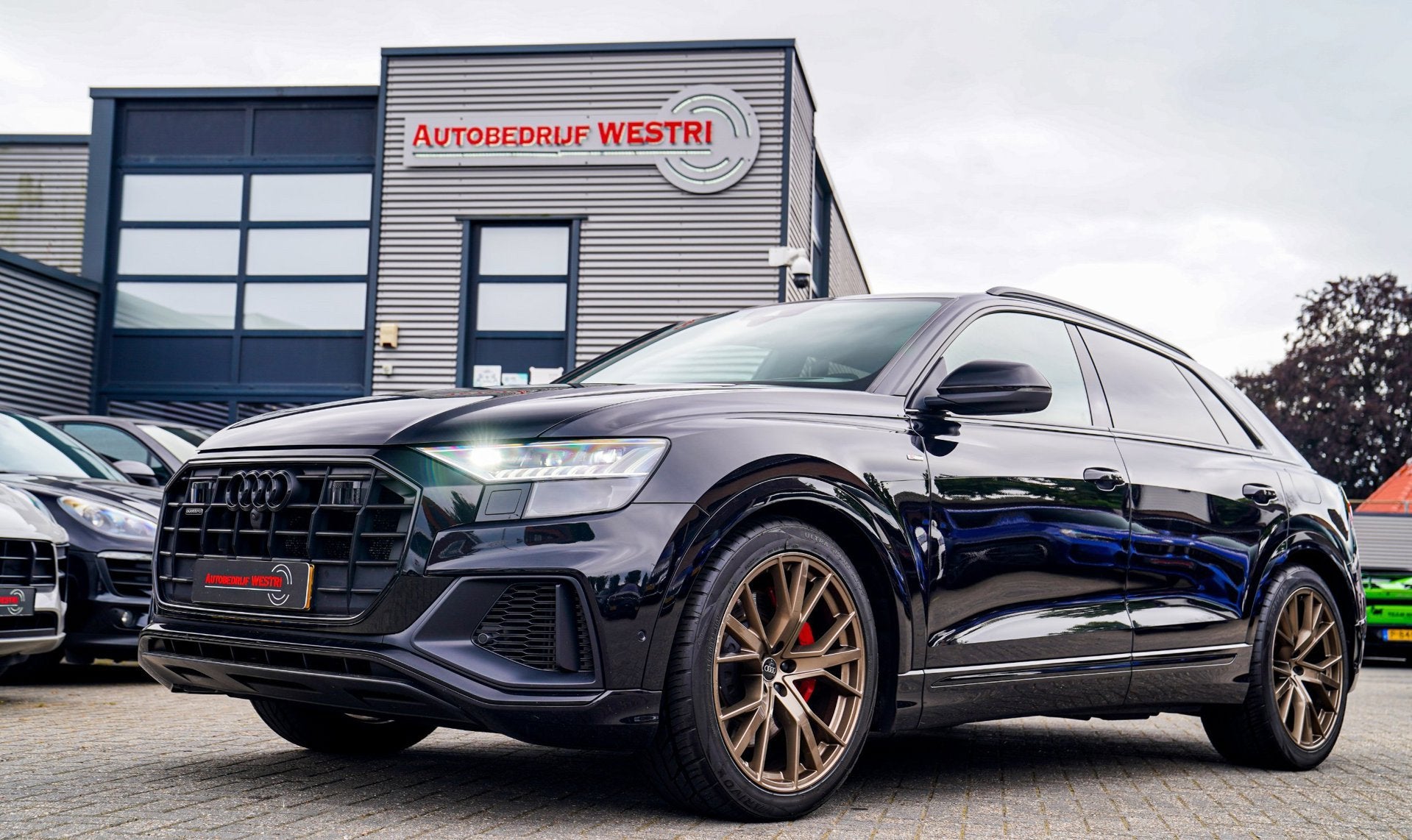 Audi Q8 60 TFSI e quattro Competition | Achterbank Verwarmin, Automaat, 14 kWh, Gebruikt, 2995 cc