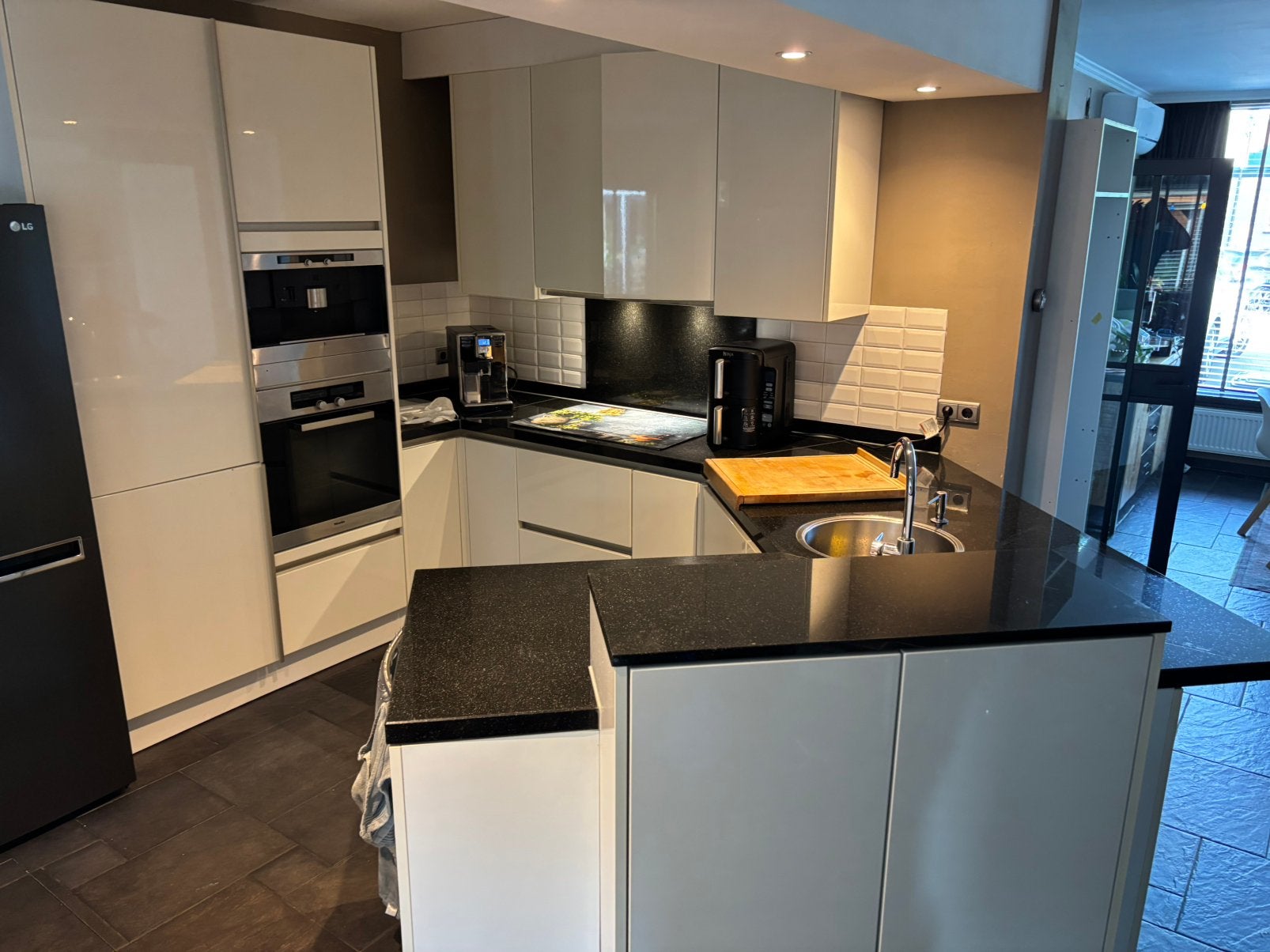 Hoek keuken van siematic, Ophalen, Zo goed als nieuw, Hoekkeuken