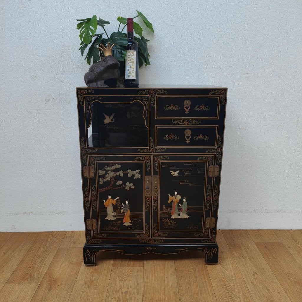 Vintage Chinoise Chinese bruidskastje dressoir buffetkast, Valkenswaard, Gebruikt, 1 of 2 laden, Info@flashbackfurniture.nl
