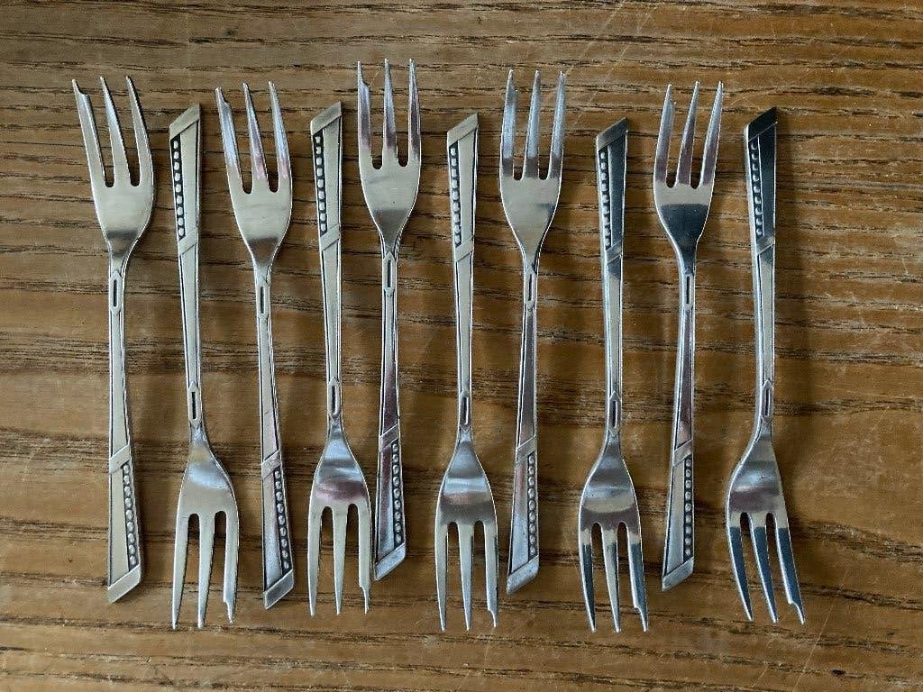 10 Vintage Sola A 90 verzilverde gebaksvorkjes - model 82, Antiek en Kunst, Ophalen of Verzenden