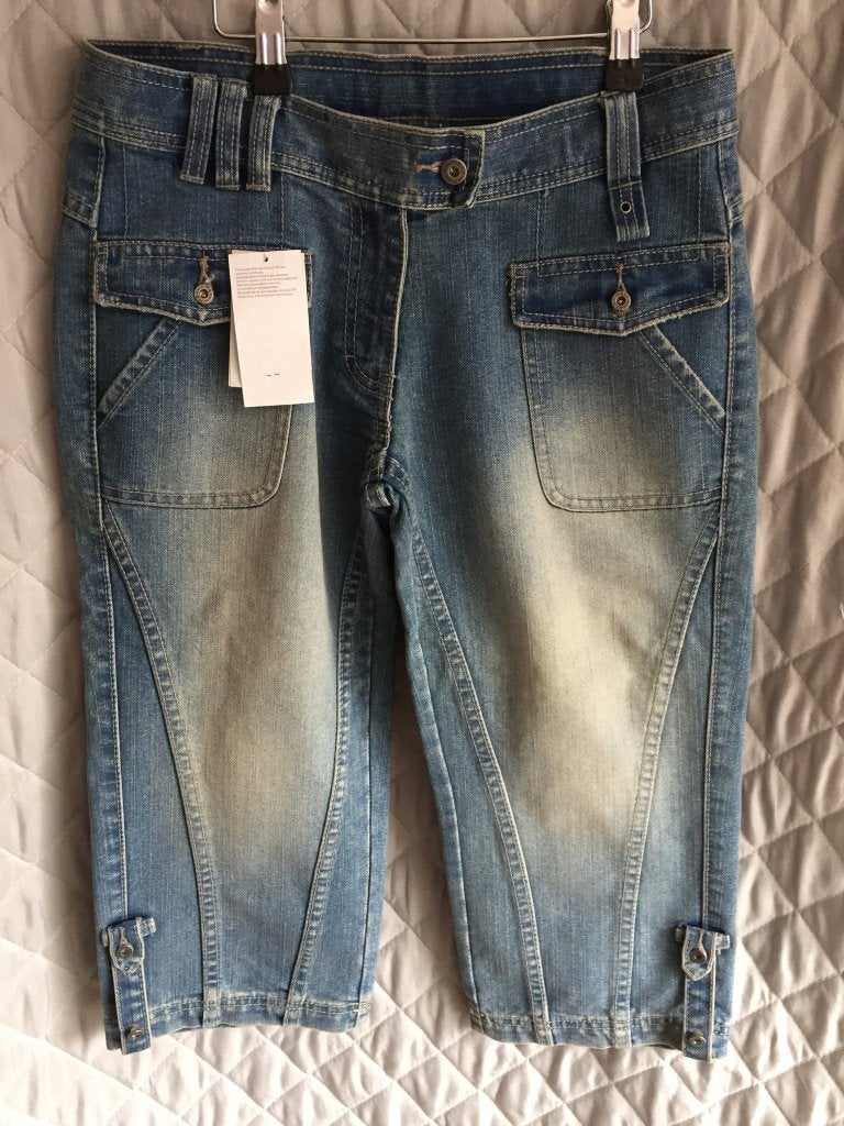 Mexx nieuwe korte broek maat 170 (3B1) (j), Tweedehands verkoop, Gebruikt, Ophalen of Verzenden, Geen@idee.nl