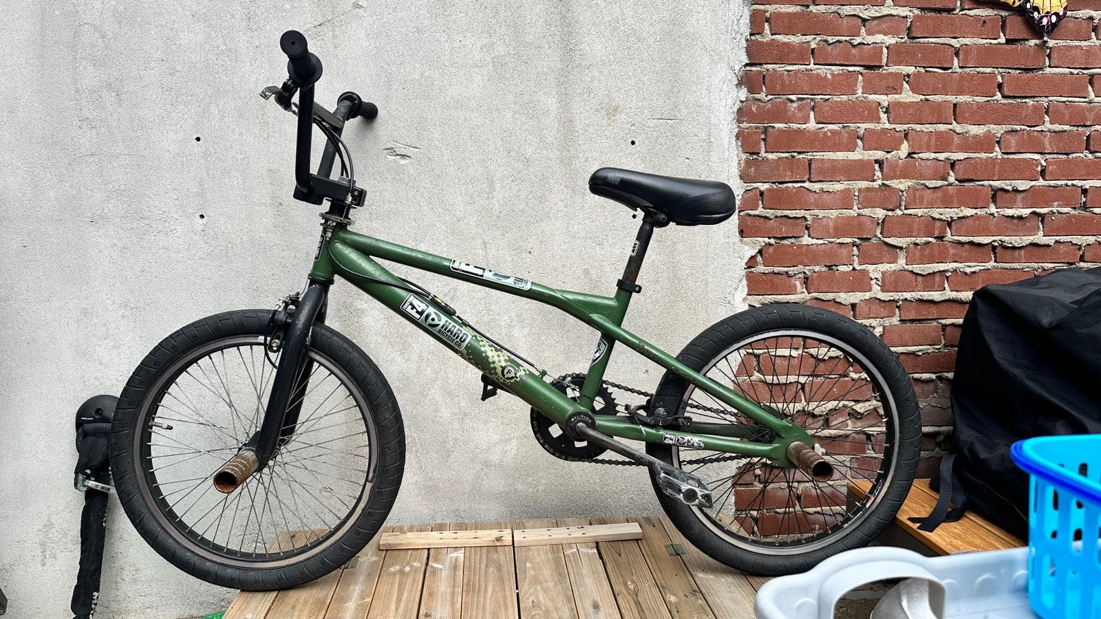 Haro F4 BMX 20 inch met gyro en pegs, Fietsen en Brommers, Ophalen, Zo goed als nieuw, Staal