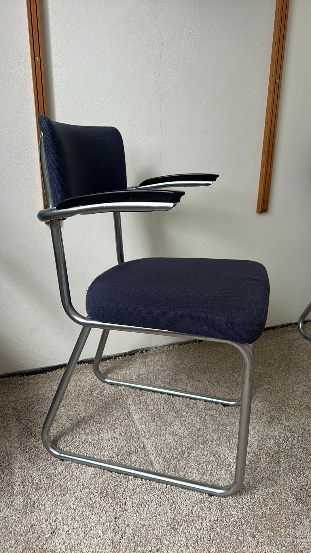 Vintage design Ahrend gispen buisframe stoel 4x blauw, Ophalen, Gebruikt, Blauw, Vier