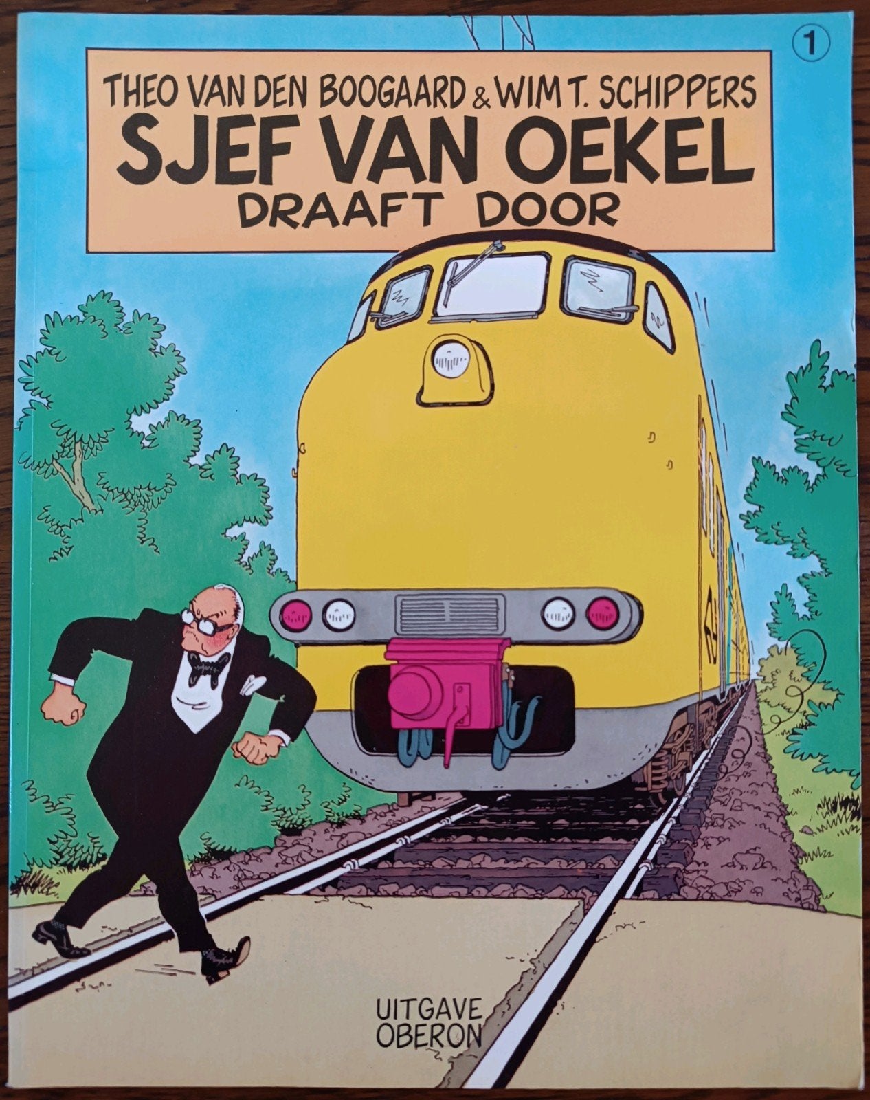Sjef van Oekel deel 1: Draaft door - Theo van den Boogaard, Boeken, Stripboeken, Gelezen, Ophalen of Verzenden, Theo van den Boogaard & Wim T. Schippers
