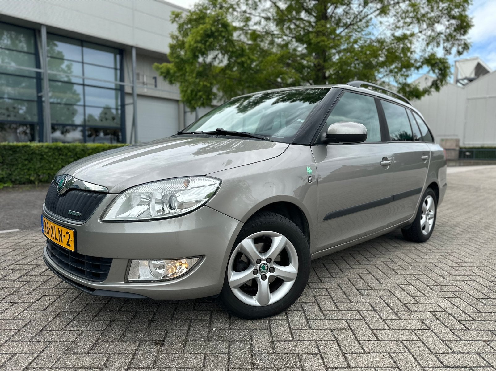 Skoda Fabia 1.2 TDI 2e eig, nwe APK, Grbeurt 11-25, PDC,Trhk, Auto's, Skoda, Voorwielaandrijving, 1199 cc, Beige, Origineel Nederlands