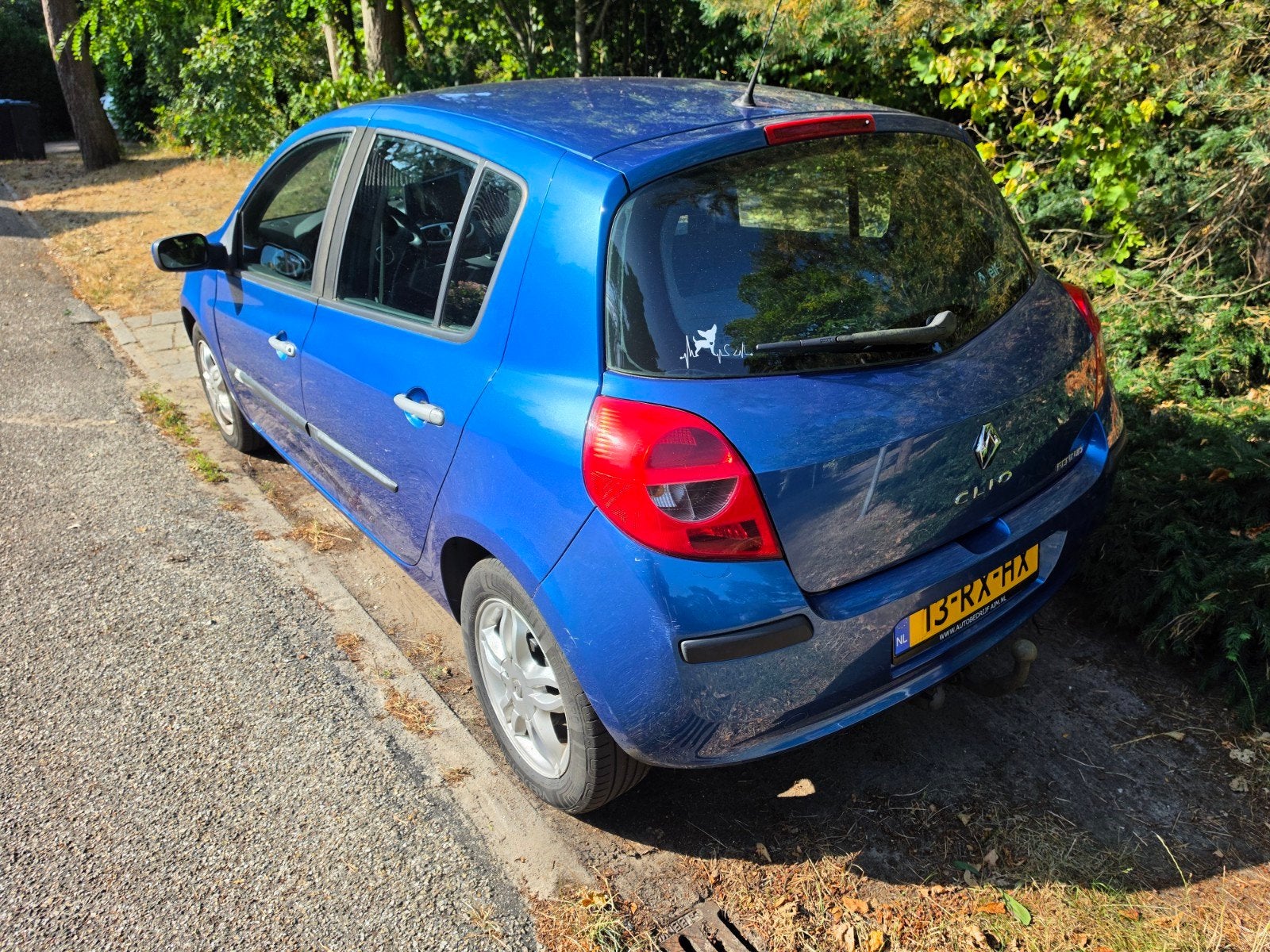 Renault Clio 1.2 16V / APK tot Juli 2027 / AIRCO / 132d km /, Voorwielaandrijving, 535 kg, 74 pk, 4 cilinders