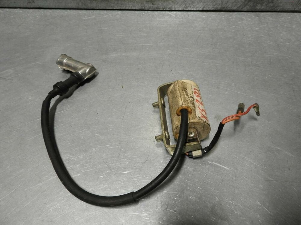 XS250 1977 - 1981 Yamaha Bobijn bougiekop D1-43873