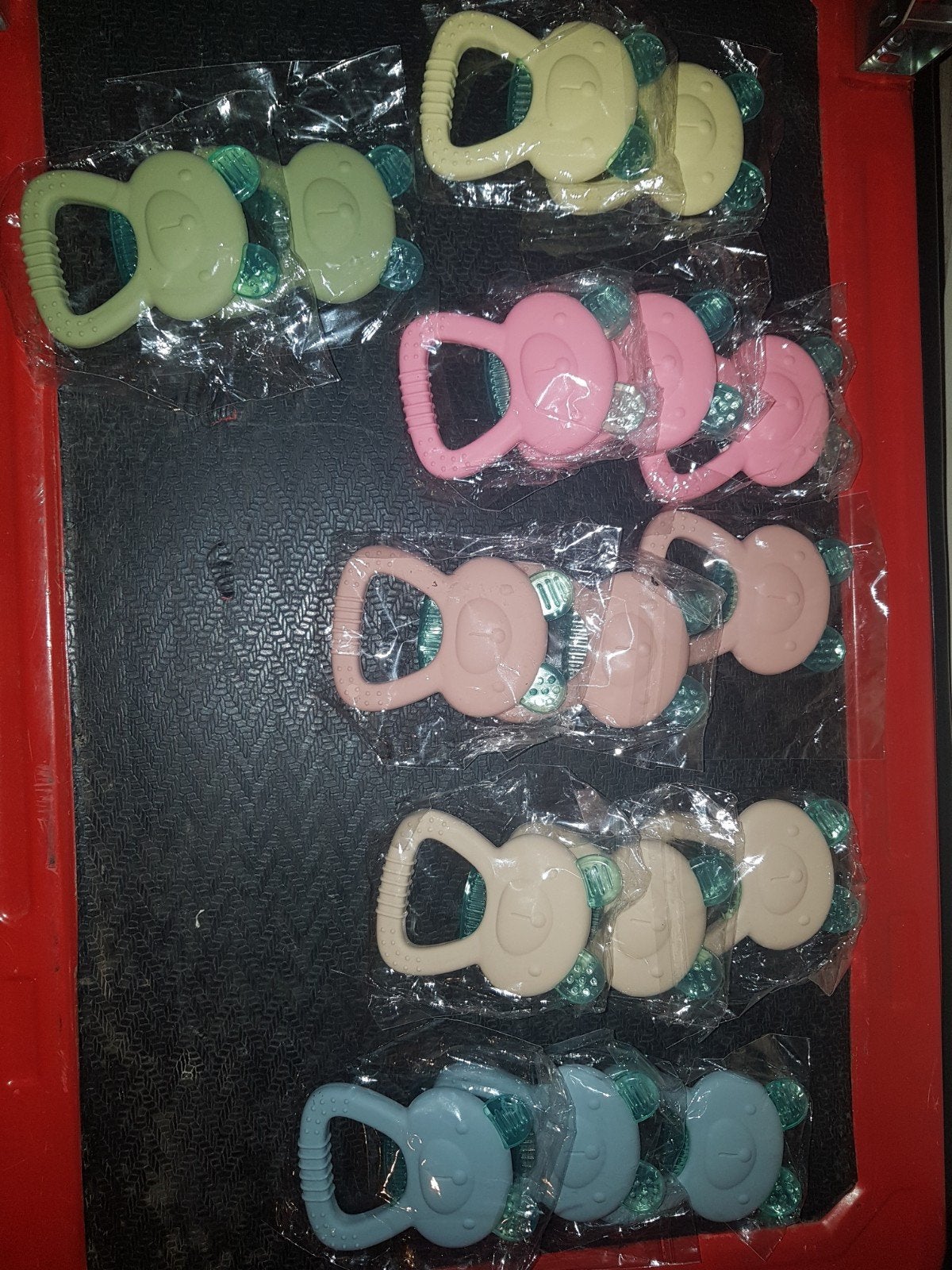 Diverse baby bijtspeeltjes en rammelaars, Ophalen of Verzenden, Nieuw, Overige typen, Met geluid