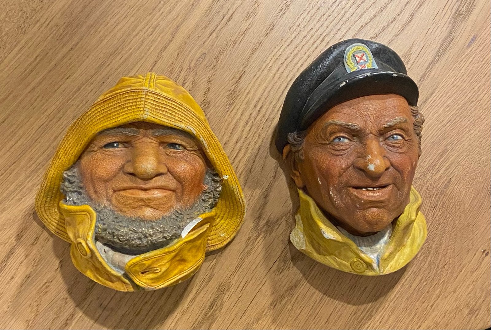 Twee Vintage Vissershoofden Wanddecoratie, Ophalen of Verzenden, Gebruikt, Mens