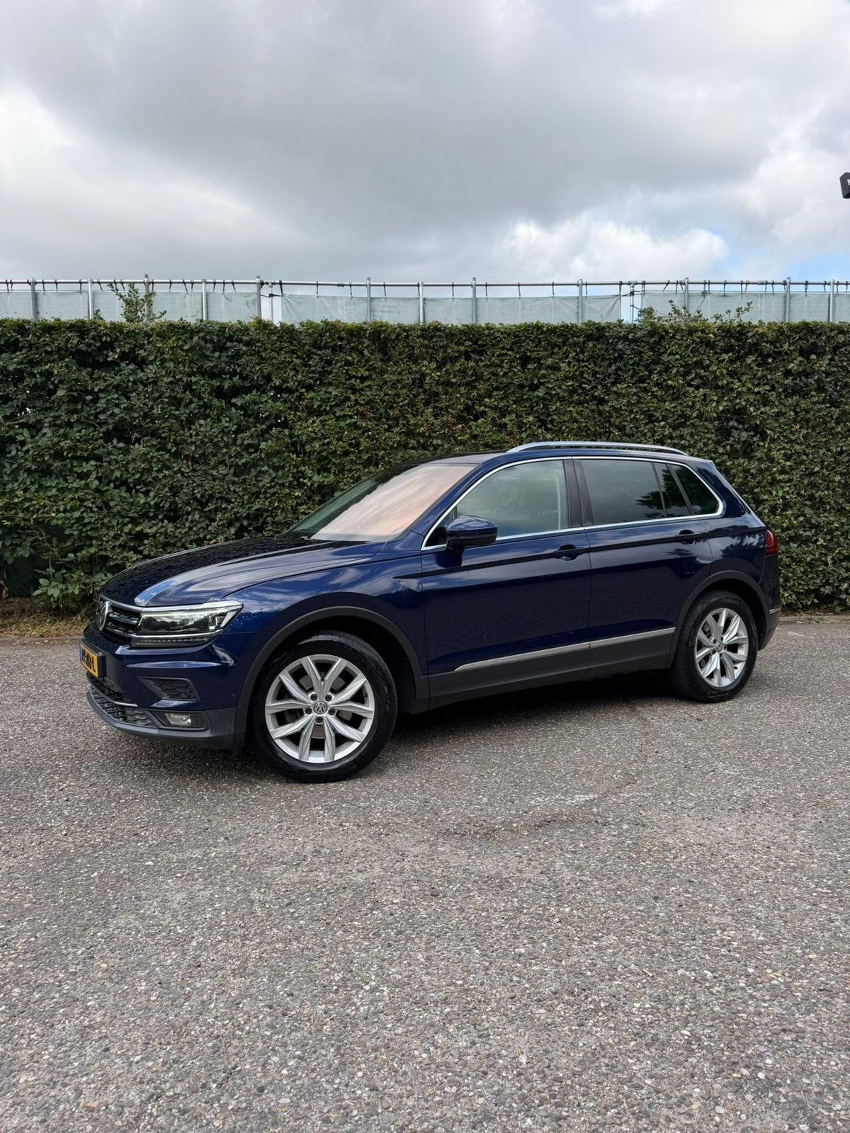 Volkswagen Tiguan |1.4 TSI | PANO | VIRTUAL | AUT | TREKHAAK, Auto's, 1800 kg, 4 cilinders, Blauw, Alcantara
