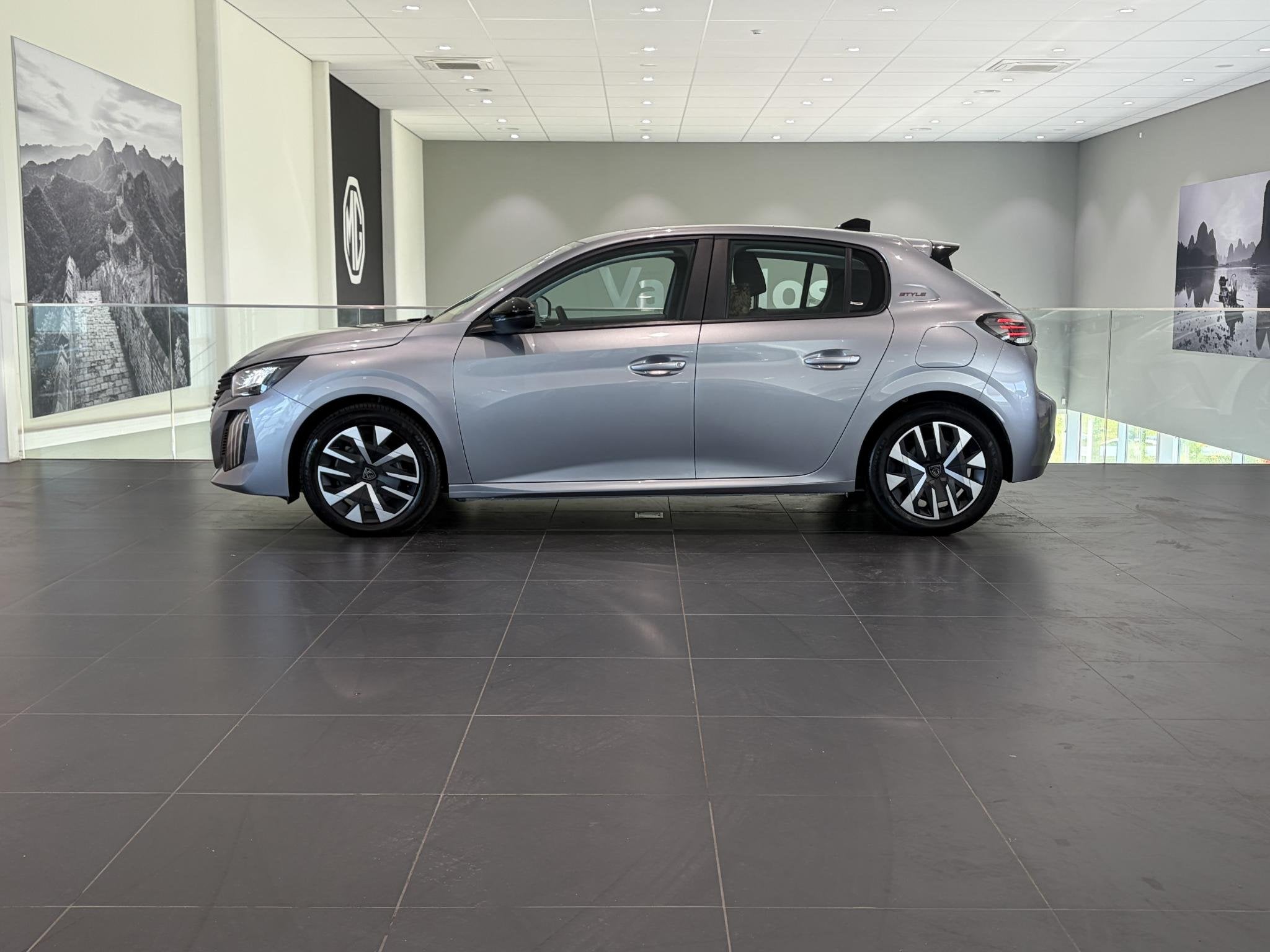 Peugeot 208 1.2 100 Style Edition | Airco | Apple Carplay |, Auto's, Voorwielaandrijving, 12 maanden, Gebruikt, Euro 6