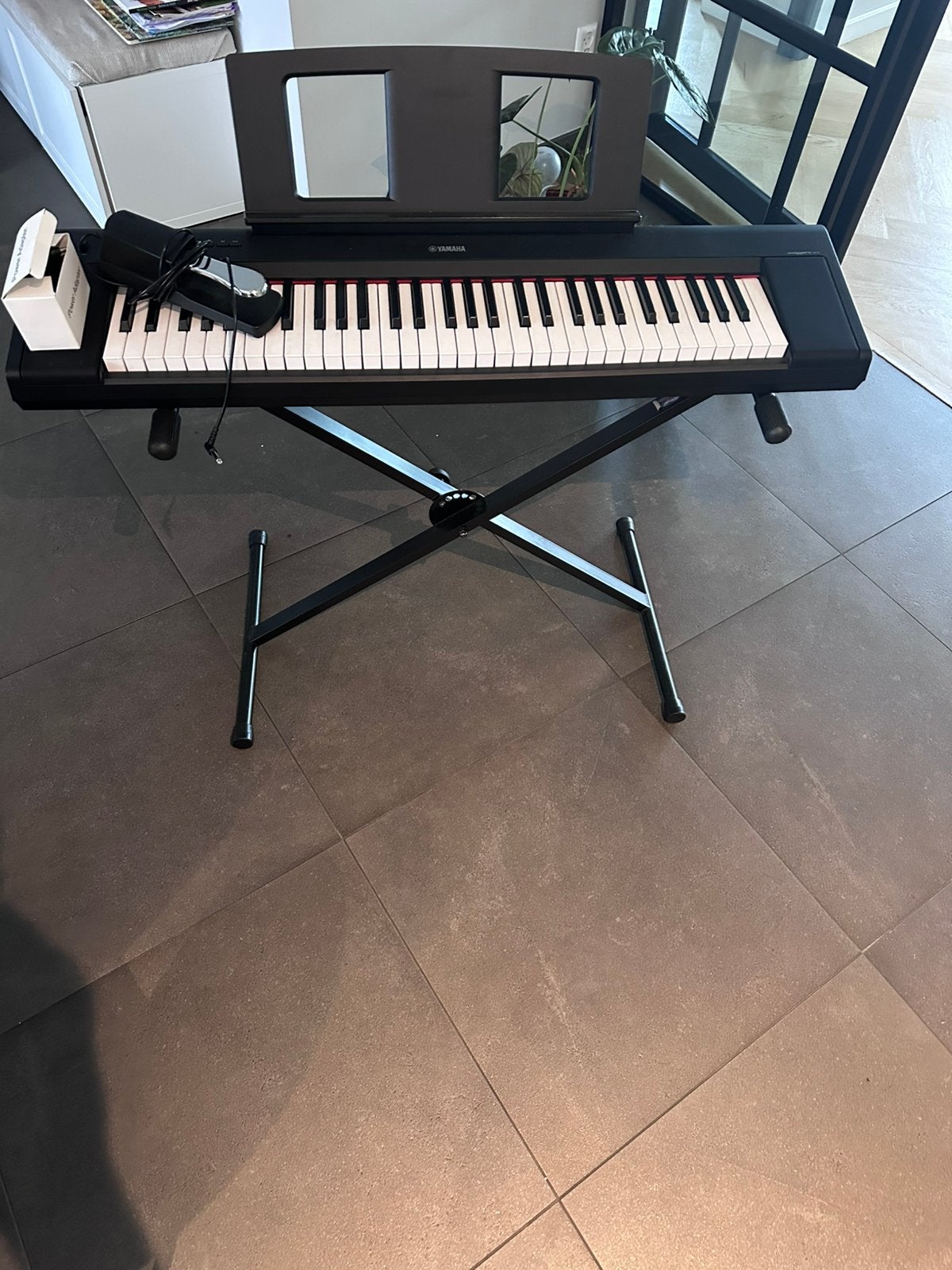 Yamaha keyboard ZONDER STATIEF, Ophalen, Zo goed als nieuw, 61 toetsen, Yamaha
