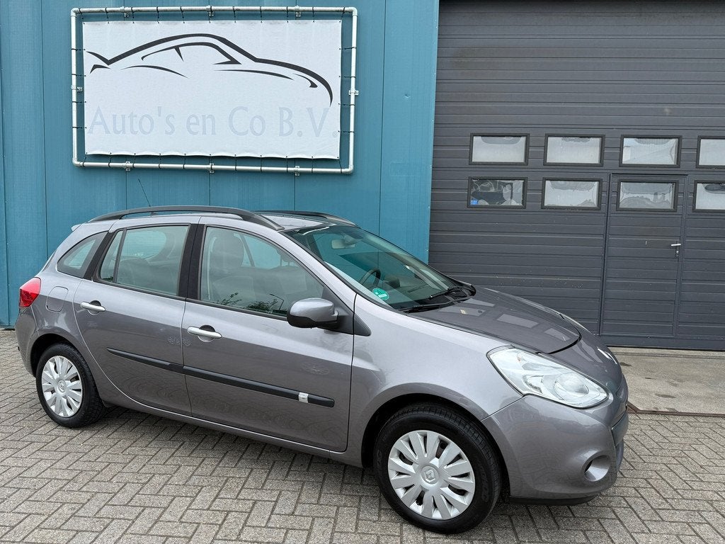 Renault Clio Estate 1.2 TCE Sélection Business Estate Navig, Voorwielaandrijving, Gebruikt, 1095 kg, 49 €/maand