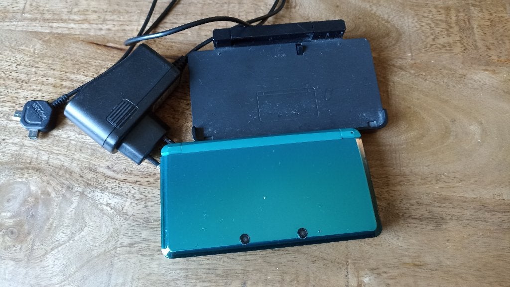 Nintendo 3DS, Spelcomputers en Games, Spelcomputers | Nintendo 2DS en 3DS, Ophalen of Verzenden, Zo goed als nieuw, Zwart, 3DS