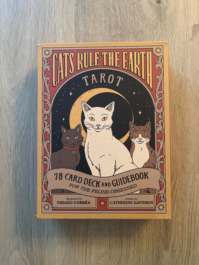 Cats Rule the Earth Tarot: 78 kaarten en gids voor kattenlie, Ophalen of Verzenden, Zo goed als nieuw, Tarot of Kaarten leggen