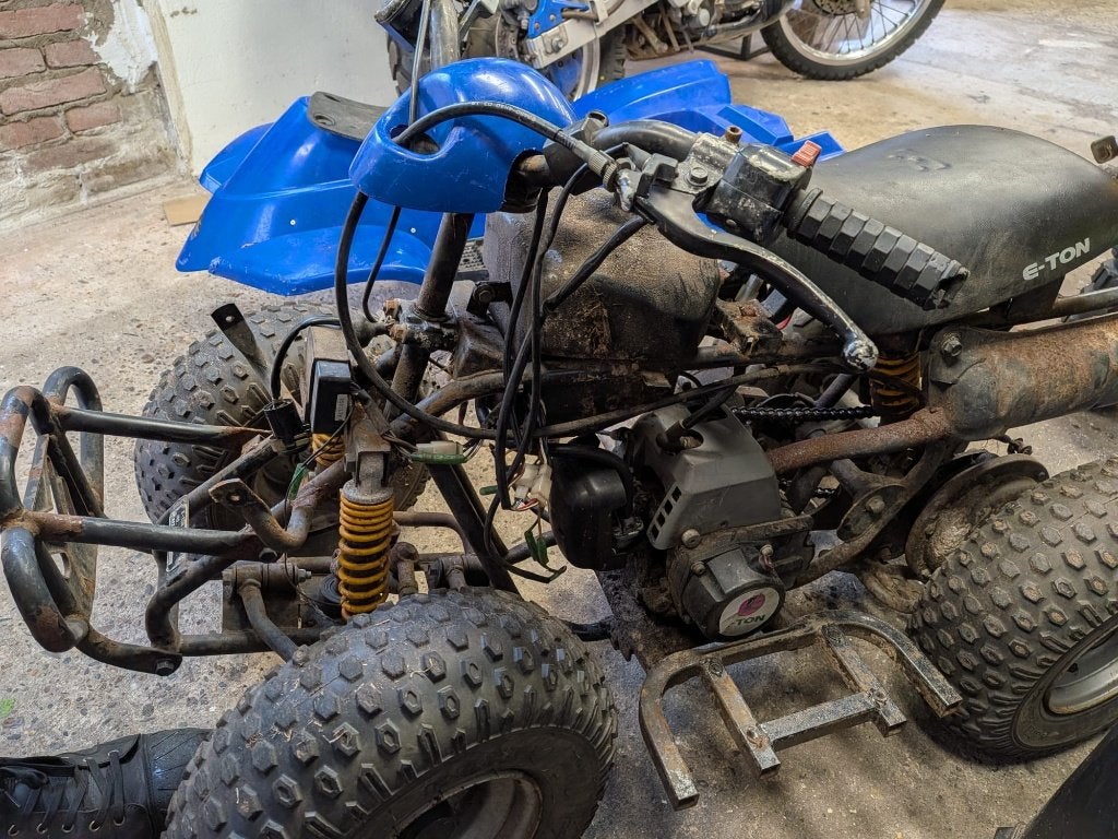 Kinderquad E-ton, Ophalen, Gebruikt
