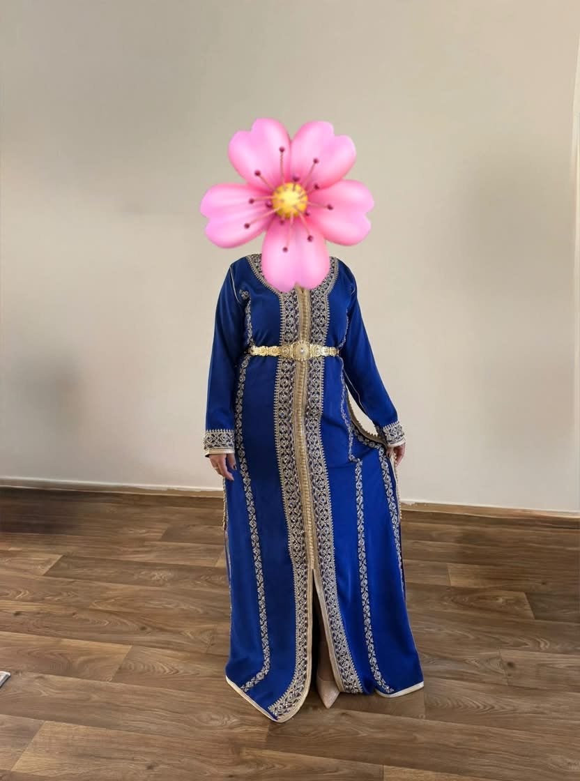 Blauwe Marokkaanse Kaftan/Takchita met gouden borduursel, Kleding | Dames, Gelegenheidskleding, Maat 38/40 (M), Overige typen