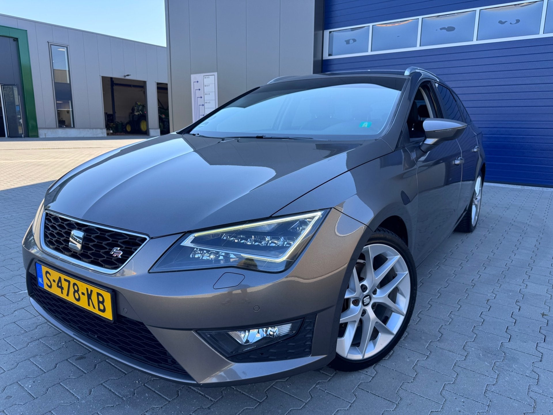 Seat Leon ST 1.4 TSI FR |full optie|DCC|Carplay|nieuwstaat|, Auto's, Seat, Voorwielaandrijving, Euro 5, Zwart, 4 cilinders