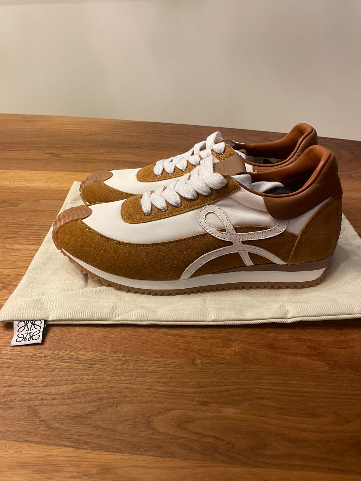 loewe sneakers, Kleding | Heren, Schoenen, Bruin, Verzenden, Nieuw, Sneakers of Gympen