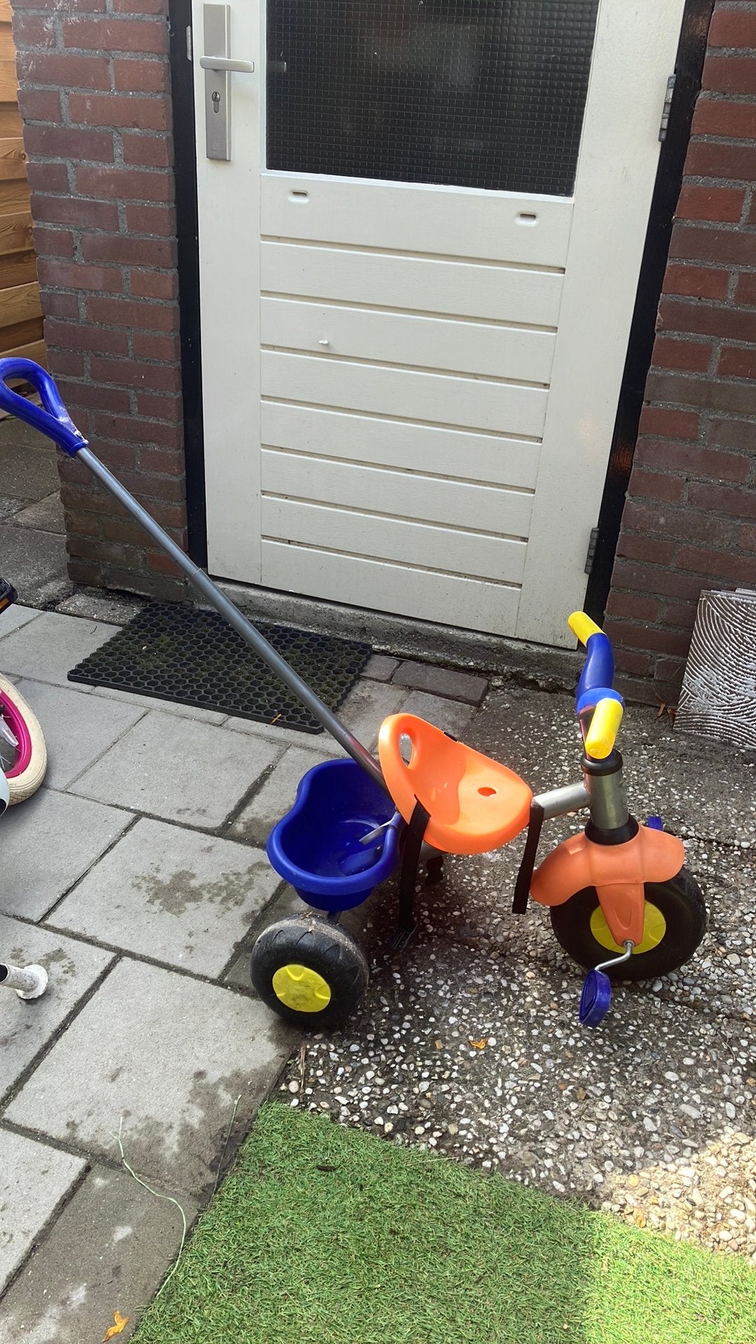 Driewieler met stang, Ophalen, Gebruikt, Duwstang