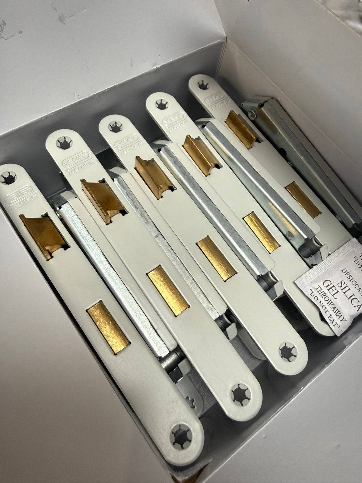 50x NIEUWE NEMEF BADKAMER/WC-SLOTEN TYPE 1264/4-50 DIN, Ophalen of Verzenden, Nieuw, Slot