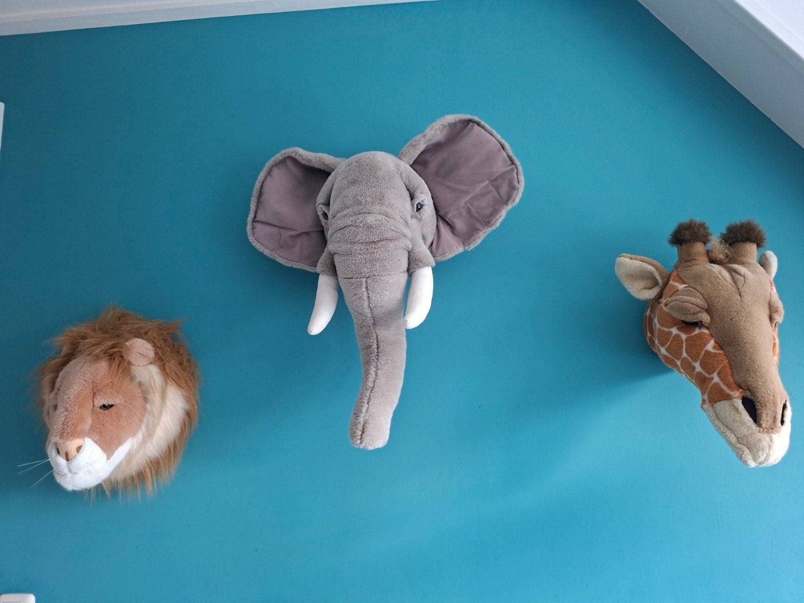 Grote dierenkoppen voor kinderkamer: Olifant, Leeuw, Giraffe, Ophalen of Verzenden, Zo goed als nieuw