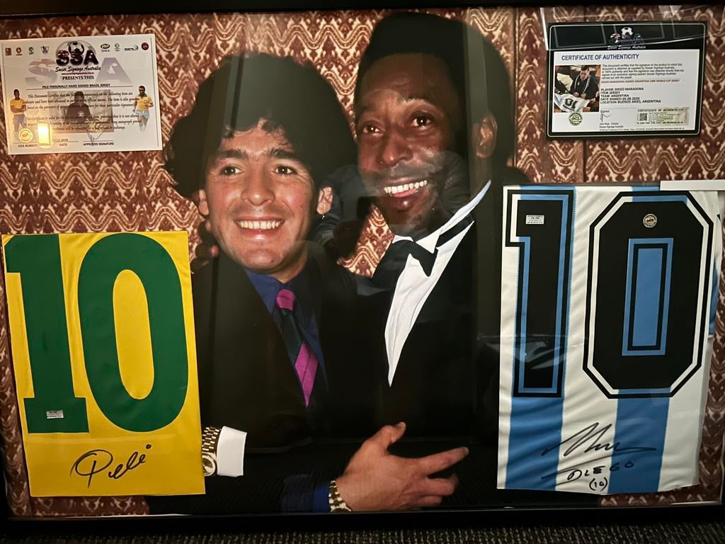 Ingelijst shirt Maradona en Pelé met certificaat COA, Ophalen of Verzenden, Nieuw, Buitenlandse clubs, Shirt