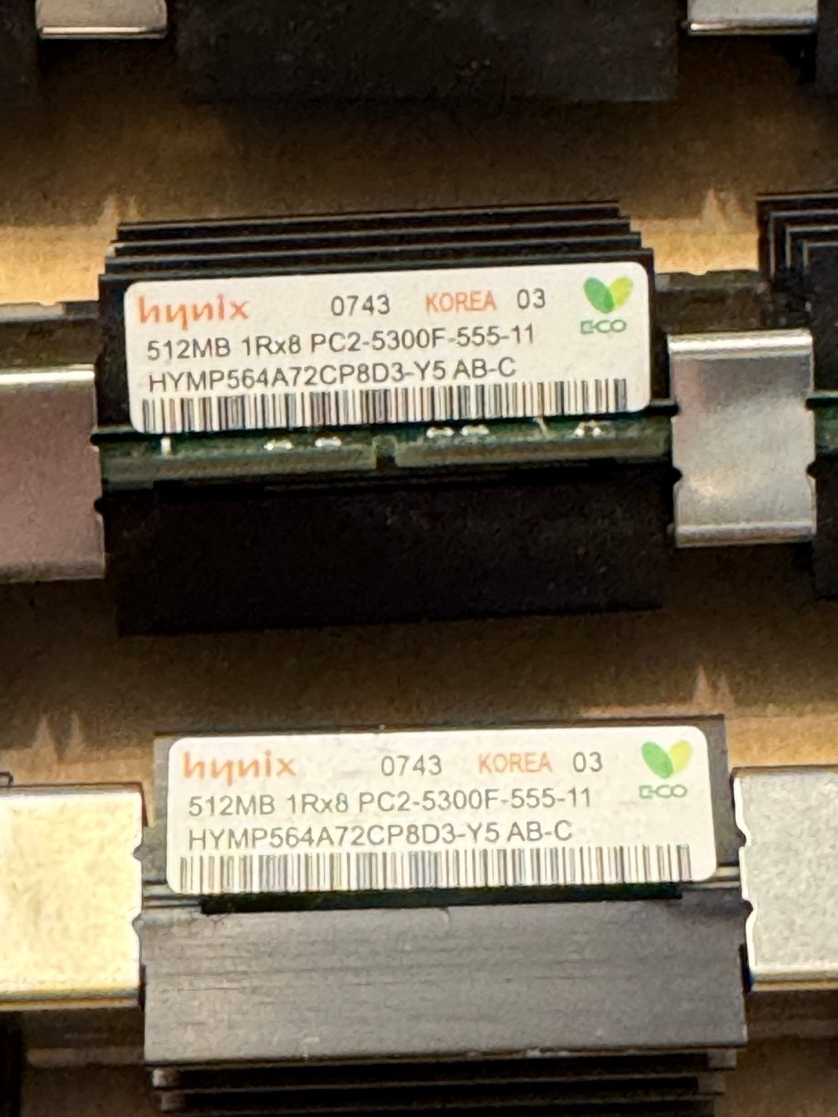 Hynix 512MB PC2-5300F DDR2 RAM Geheugenmodule, Computers en Software, RAM geheugen, Server, Ophalen of Verzenden, DDR2, Gebruikt
