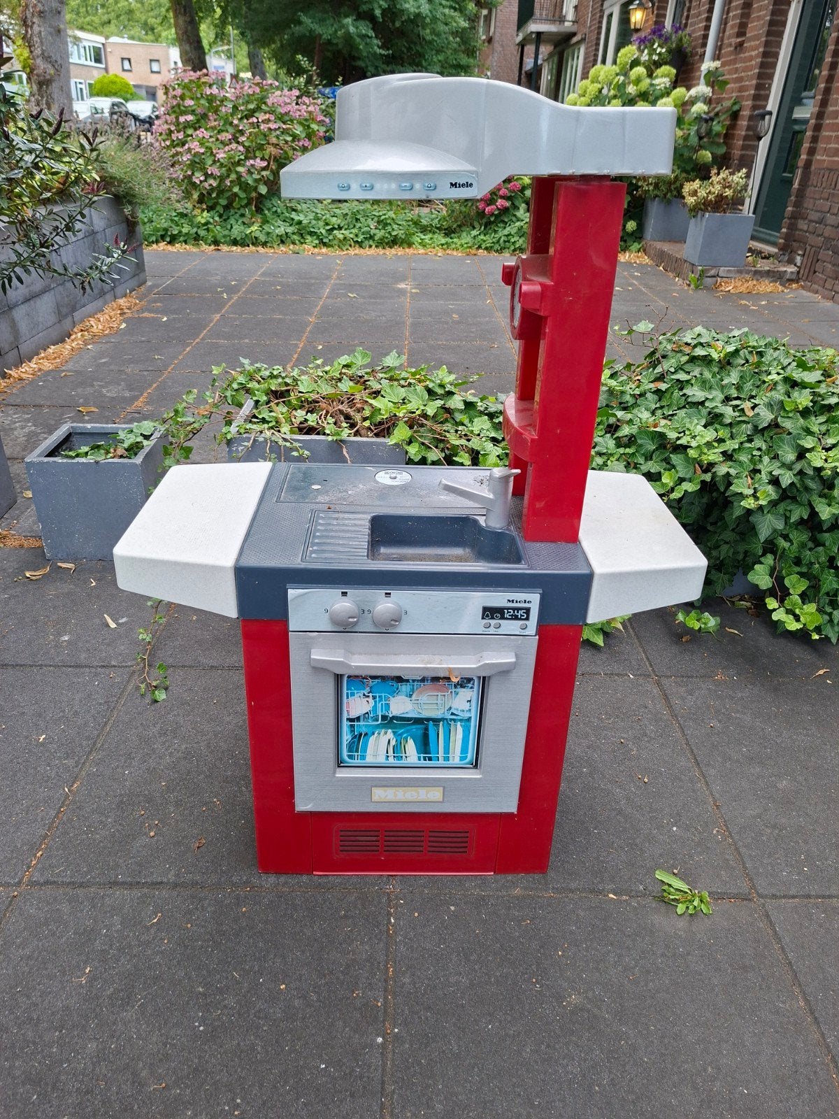 Miele Speelkeuken met oven, klaar voor de volgende ronde, Ophalen, Gebruikt, Kunststof, Speelkeuken