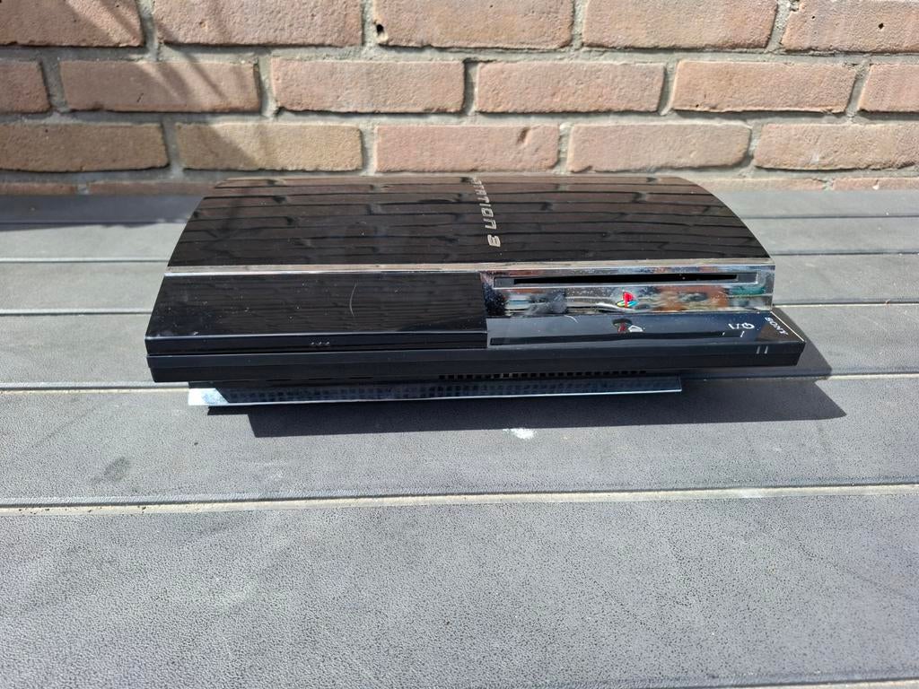 Playstation 3 phat cechc04 model defect voor onderdelen, Phat, Zonder controller, Niet werkend, 80 GB