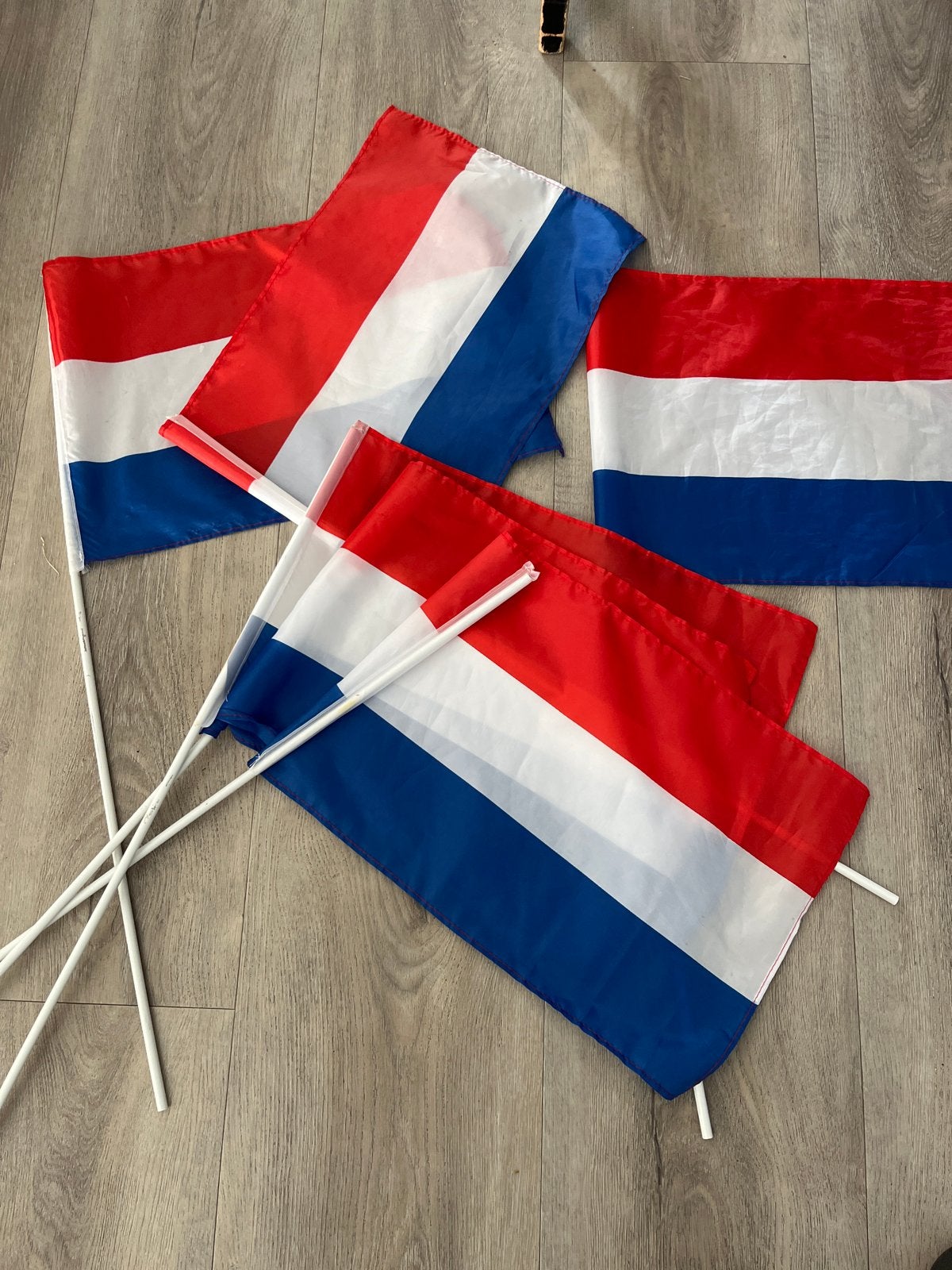 Nederlandse vlaggen op stokjes, Diversen, Ophalen of Verzenden