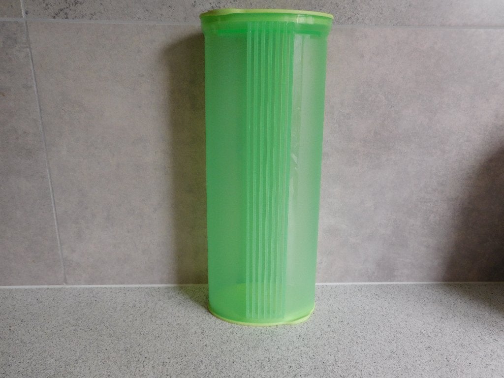 Tupperware Trendy Pastabus 1,6 Ltr. Groen, Ophalen of Verzenden, Zo goed als nieuw, Groen, Overige typen