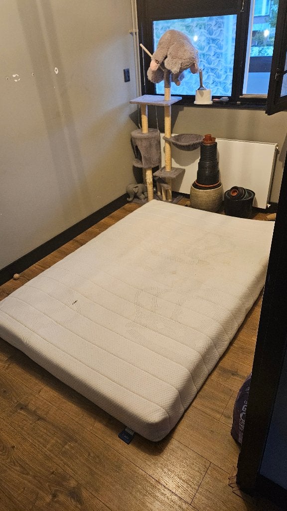 Auping matras ( 2 jaar gebruikt), Ophalen, Gebruikt, 140 cm, Twijfelaar