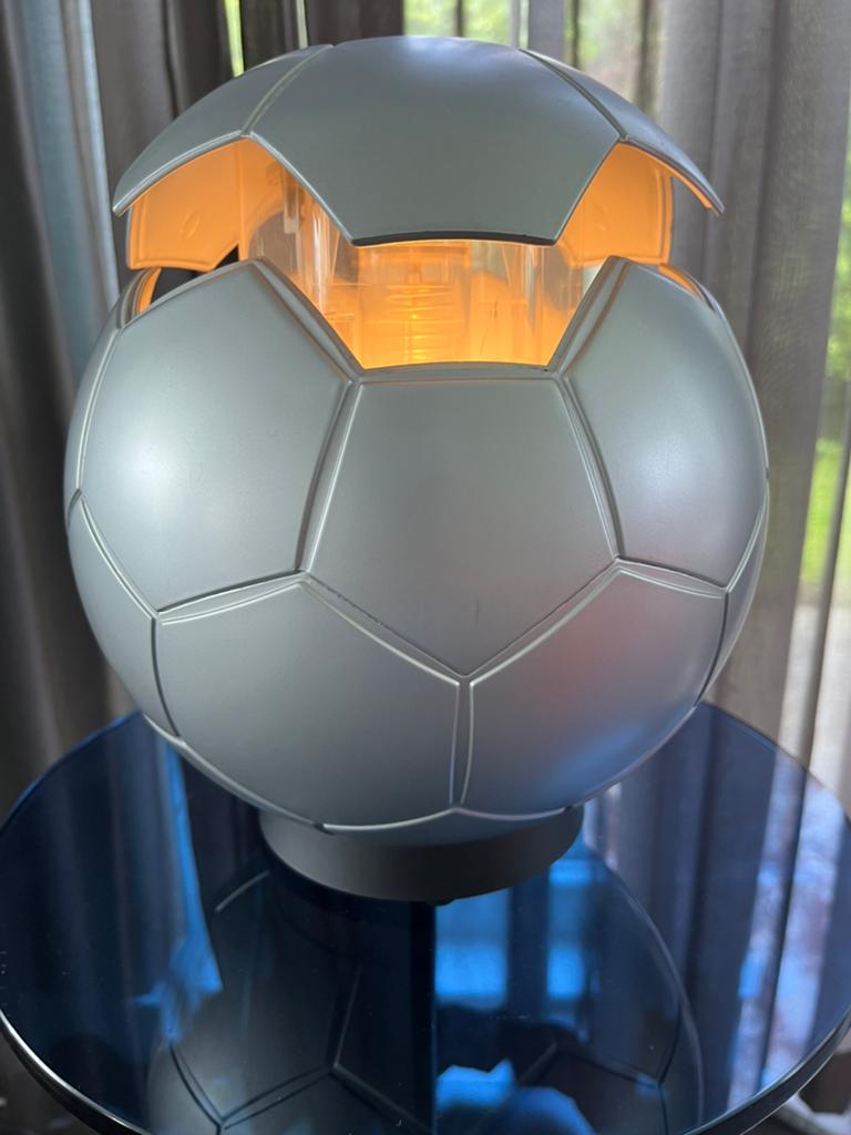 Voor WK tafellamp voetbal van Illumination International., Ophalen of Verzenden, Gebruikt, Minder dan 50 cm