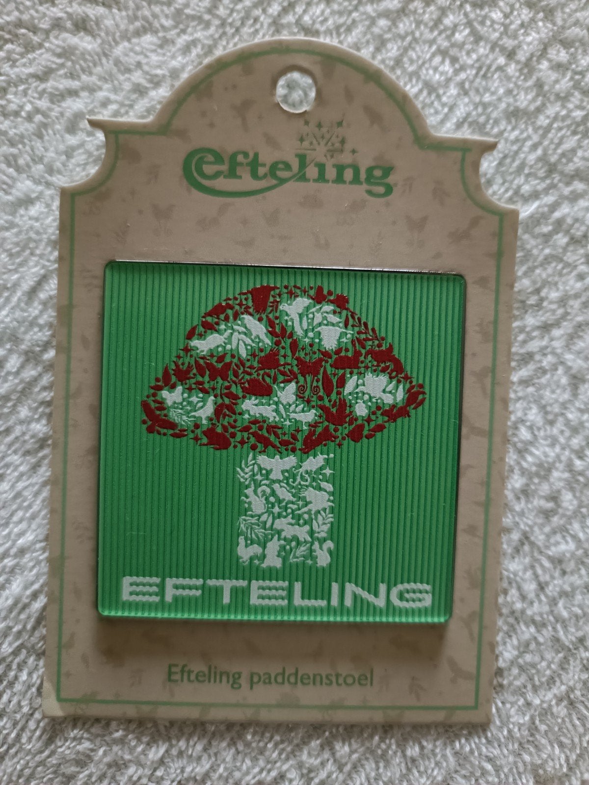 Efteling pin paddenstoel, Verzamelen, Ophalen of Verzenden, Zo goed als nieuw, Button of Speldje