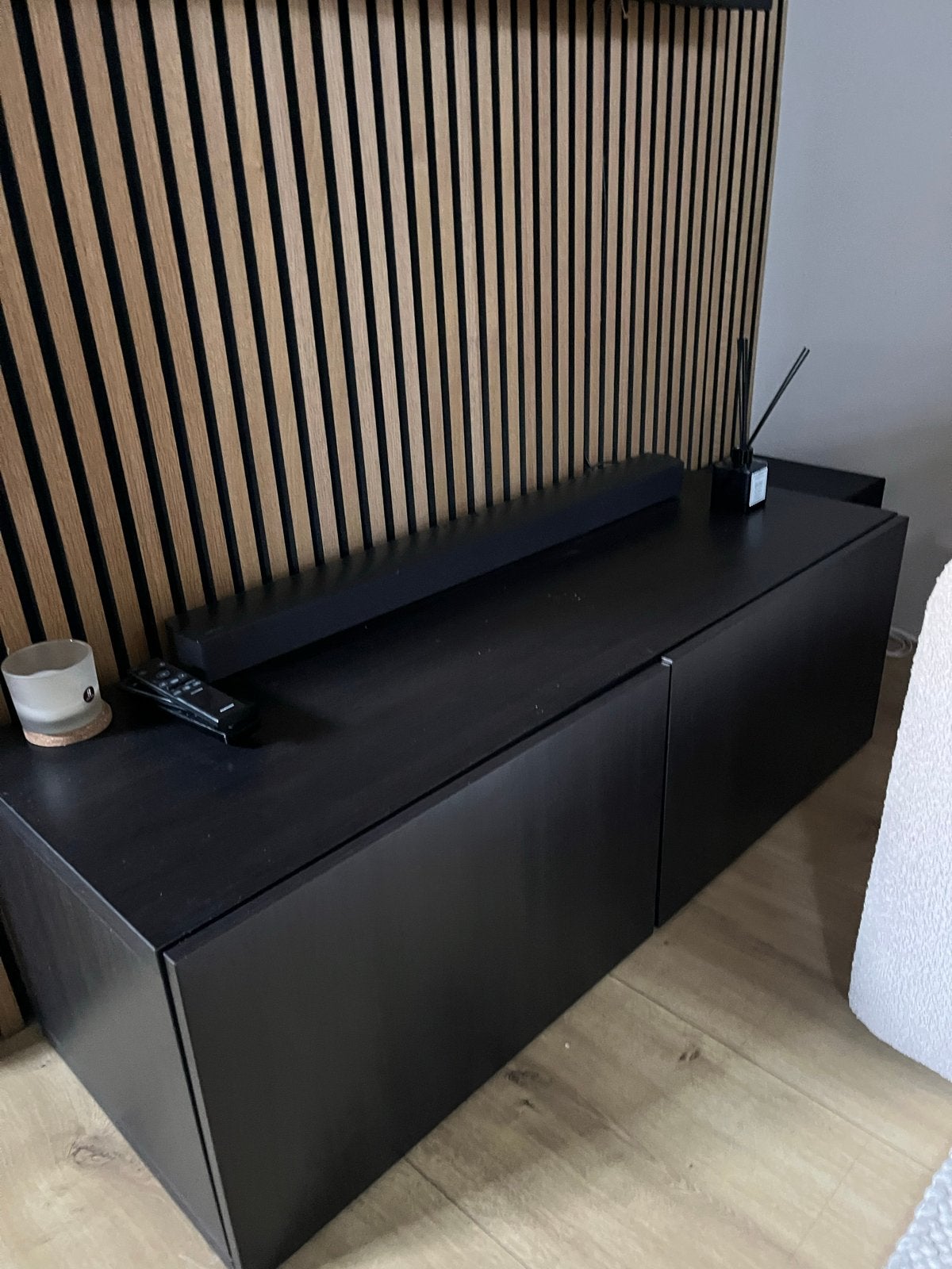 Zwart tv-meubel/dressoir met 2 deuren, Ophalen, 100 tot 150 cm, Zo goed als nieuw, Minder dan 100 cm