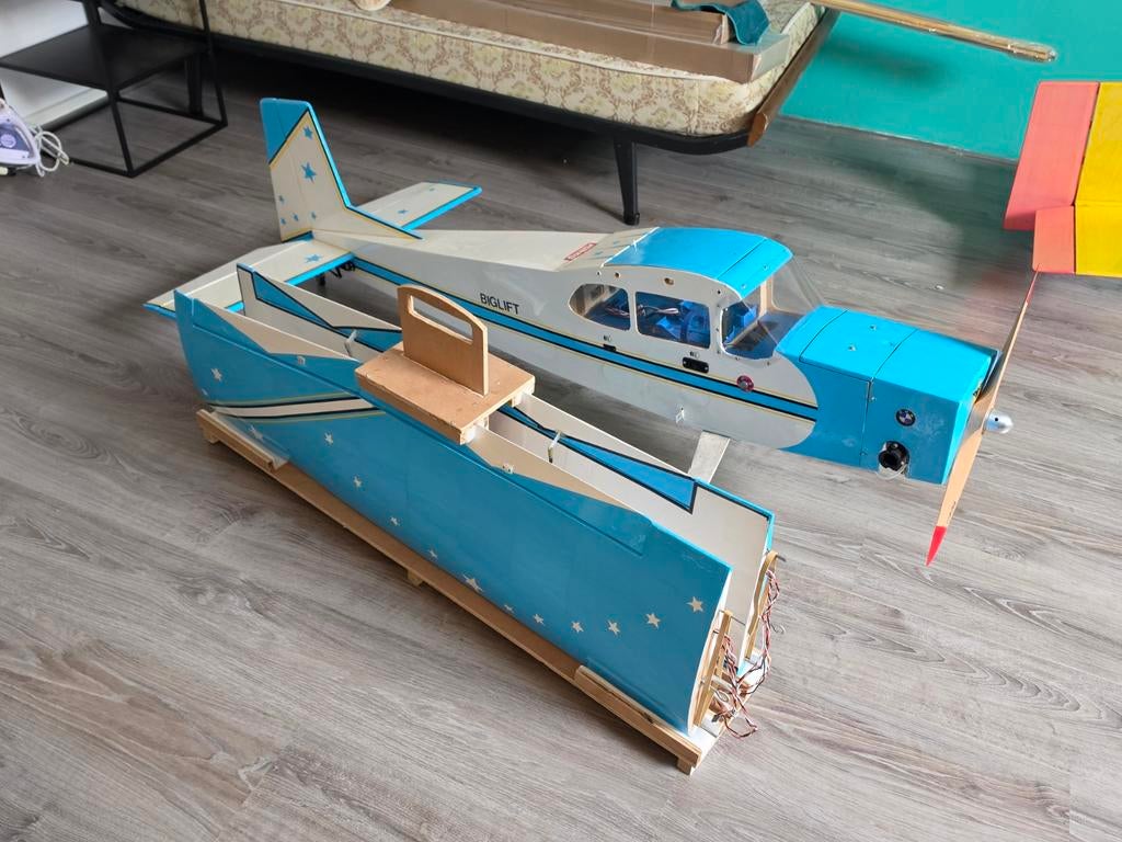 Biglift RC Cargo Vliegtuig – Nieuw – 30cc Benzinemotor, Ophalen, Benzine, ., RTF (Ready to Fly)