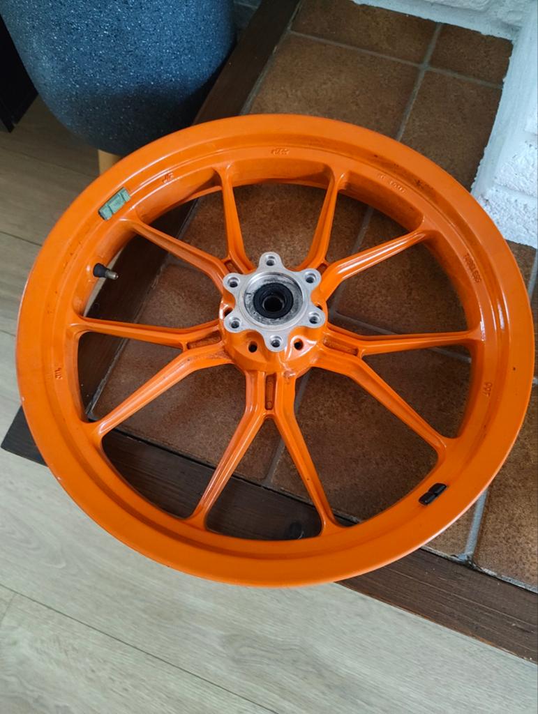 Ktm rc Duke 125 390 voorvelg, Motoren, Ophalen of Verzenden