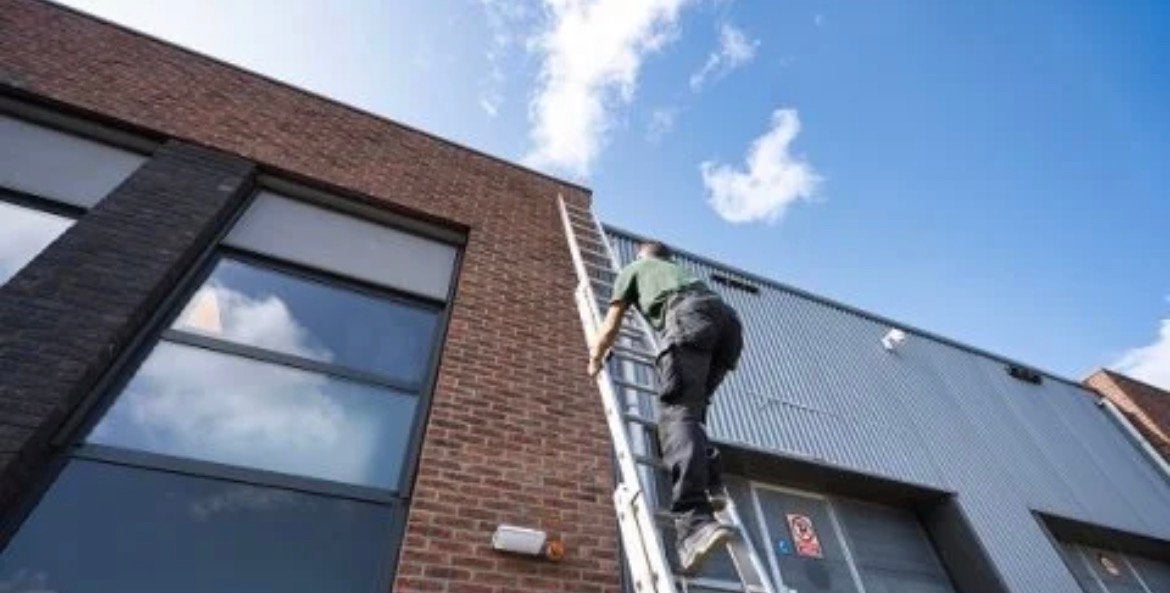 LOODGIETER – LEKKAGE – VERSTOPPING – SANITAIR