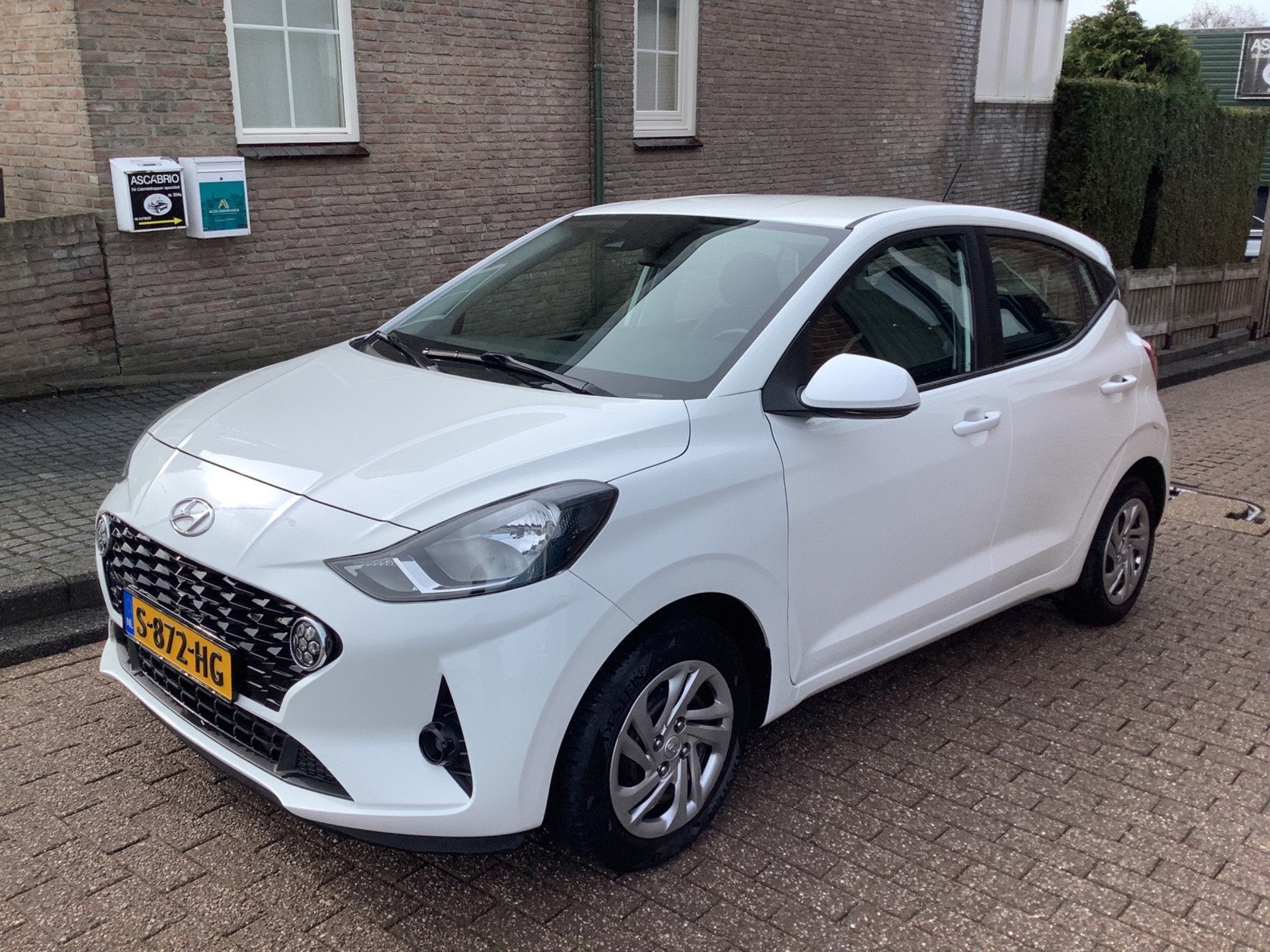 Hyundai I10 1.0 Comfort, Voorwielaandrijving, Dealer onderhouden, Stof, 899 kg