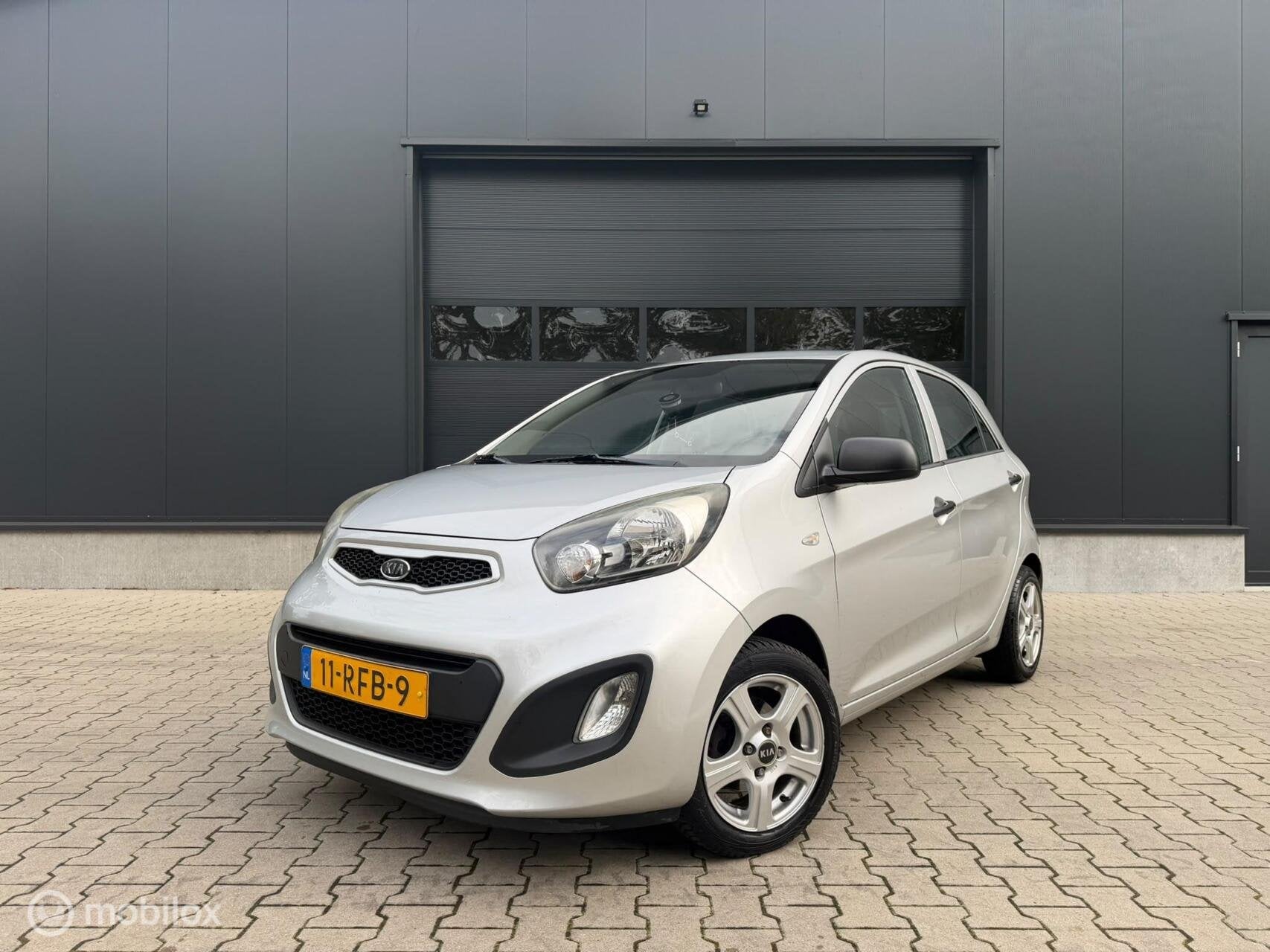 Kia Picanto 1.0 CVVT Airco Carplay NW APK NAP Weinig KM, Voorwielaandrijving, Euro 5, Stof, Gebruikt