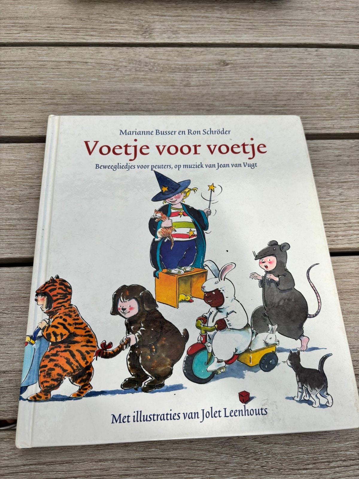 Voetje voor voetje, Ophalen of Verzenden, Zo goed als nieuw