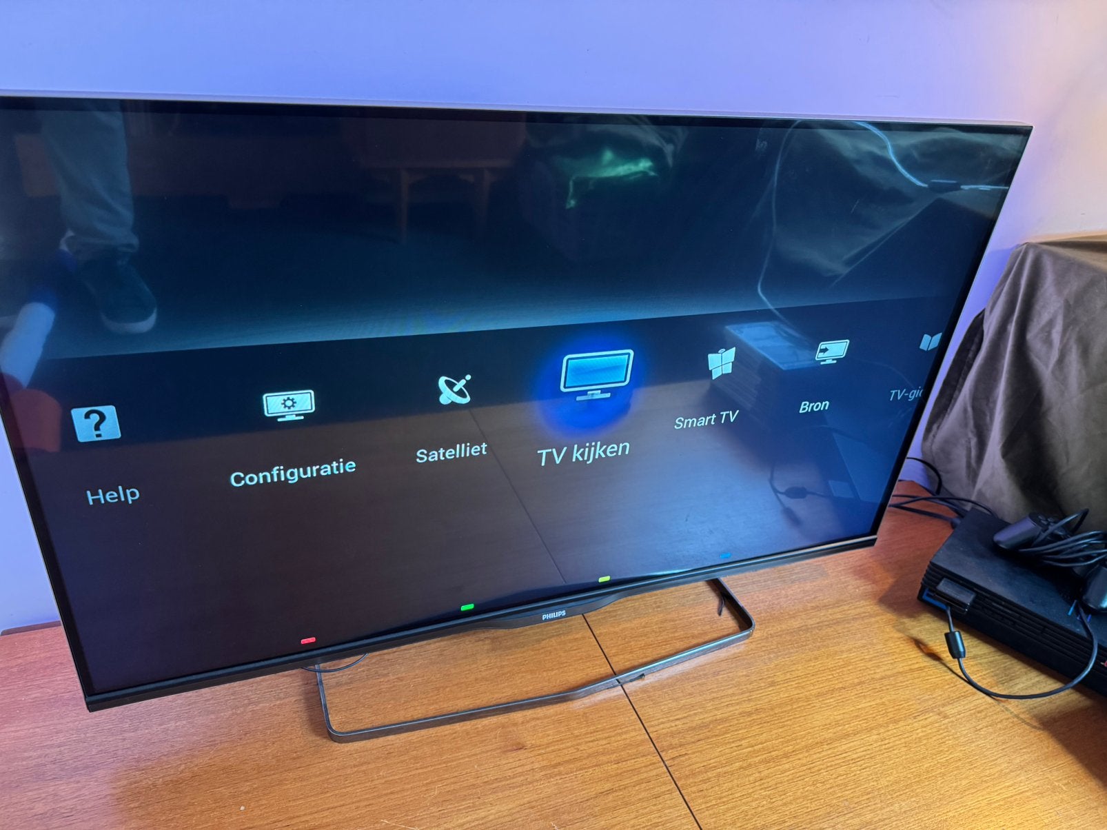 Philips Smart TV Ambilight 42 inch, Ophalen, Philips, 50 Hz, Zo goed als nieuw