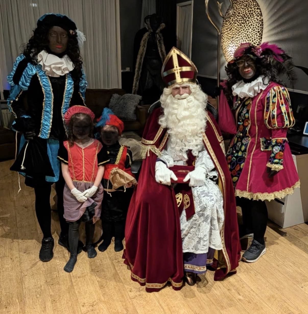 Sint en zijn pieten op bezoek, Diversen, Ophalen of Verzenden, Nieuw