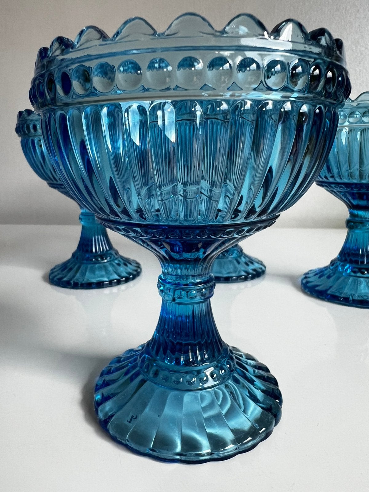 Iittala Marimekko Maribowl Mariskooli Schaal Turquoise Blue, Ophalen of Verzenden, Overige stijlen, Glas, Schaal of Schalen