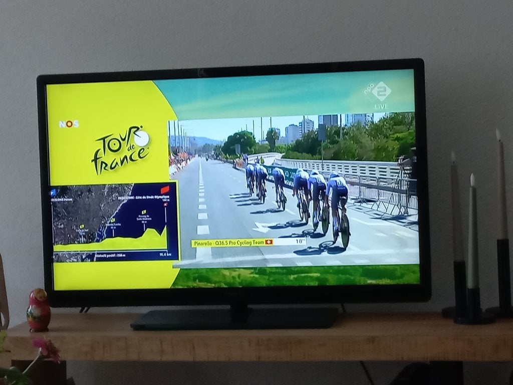 Goed werkende 37 inch TV, Audio, Tv en Foto, Televisies, Ophalen, Philips, 50 Hz, 80 tot 100 cm